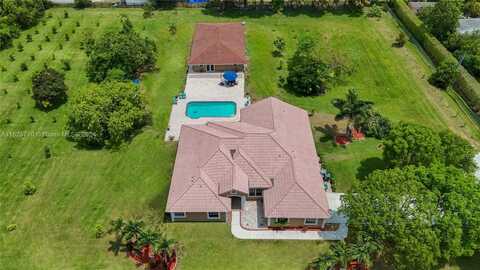 12851 Luray Rd, Southwest Ranches, FL 33330