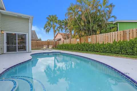 6219 Linton St, Jupiter, FL 33458