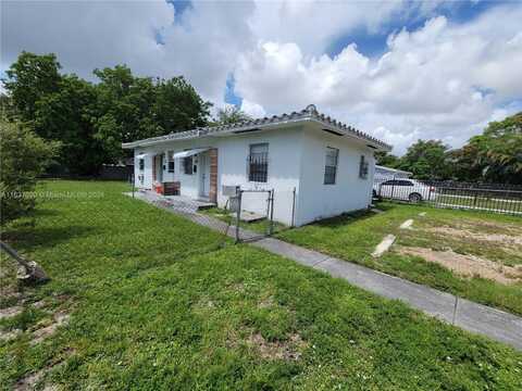 816 NW 102nd St, Miami, FL 33150