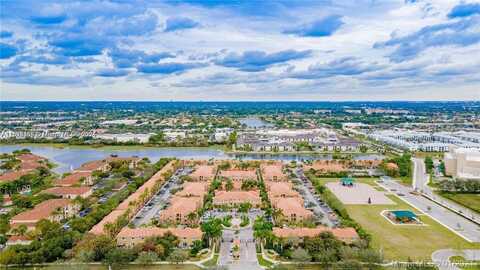 768 SW 106th Ave, Pembroke Pines, FL 33025