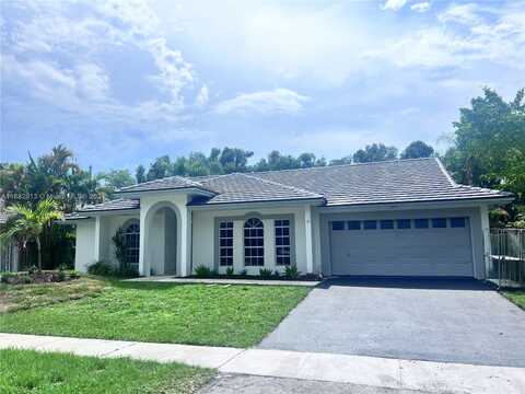 427 SW 169th Ter, Weston, FL 33326