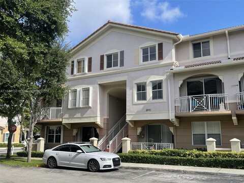 8970 W Flagler St, Miami, FL 33174