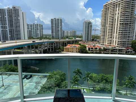 19390 Collins Ave, Sunny Isles Beach, FL 33160