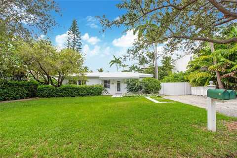 442 Warren Ln, Key Biscayne, FL 33149