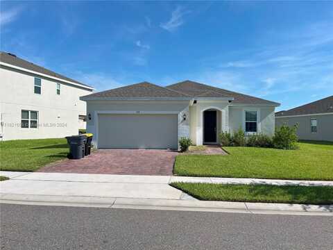 739 Campo Ln, Davenport, FL 33837