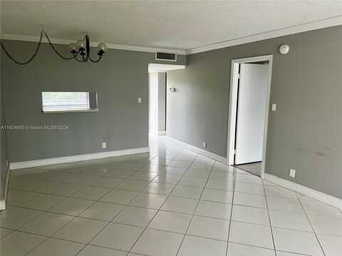 3101 NW 47th Ter, Lauderdale Lakes, FL 33319