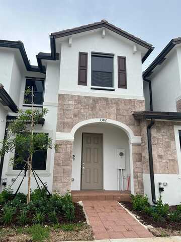 3382 W 114th Ter, Hialeah, FL 33018