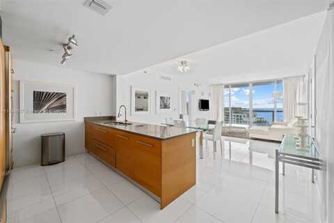 465 Brickell Ave, Miami, FL 33131