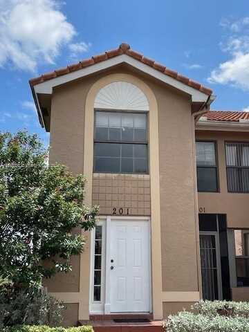 10890 Lakemore Ln, Boca Raton, FL 33498