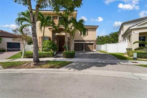 16927 SW 90th Terr Cir, Miami, FL 33196