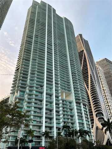 900 E Biscayne Blvd, Miami, FL 33132