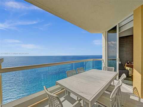 17875 Collins Ave, Sunny Isles Beach, FL 33160