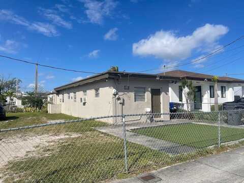 4015 SW 19th St, West Park, FL 33023