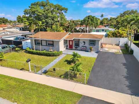 7884 NW 175th St, Hialeah, FL 33015