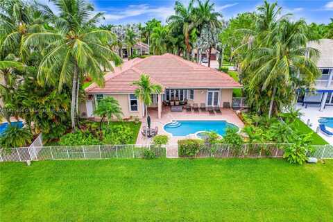 1525 Victoria Isle Way, Weston, FL 33327