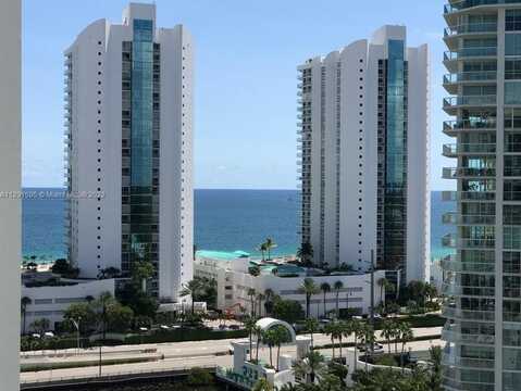 250 Sunny Isles Blvd, Sunny Isles Beach, FL 33160