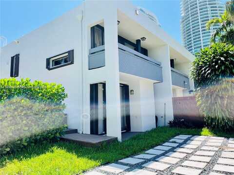 2180 Brickell Ave, Miami, FL 33129