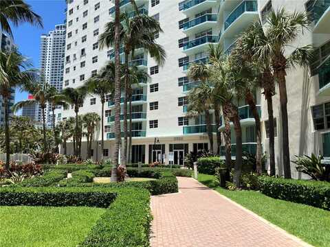 3901 S Ocean Dr, Hollywood, FL 33019