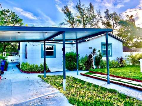 1421 NW 58th St, Miami, FL 33142