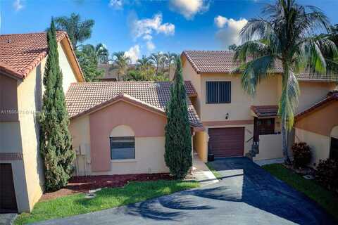 11291 SW 11th St, Pembroke Pines, FL 33025