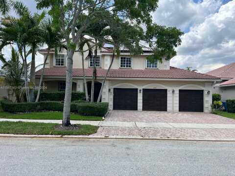 1642 Blue Jay Cir, Weston, FL 33327