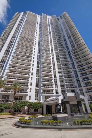 901 Brickell Key Blvd, Miami, FL 33131