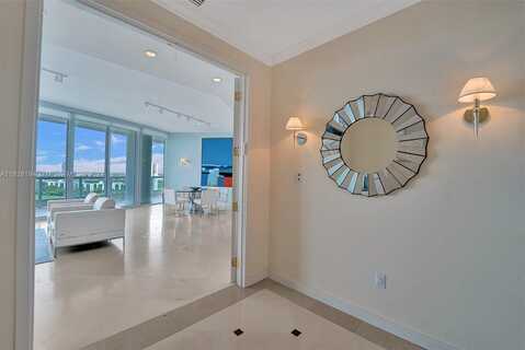 20155 NE 38th Ct, Aventura, FL 33180