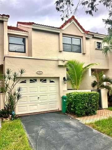 21175 Mainsail Cir, Aventura, FL 33180