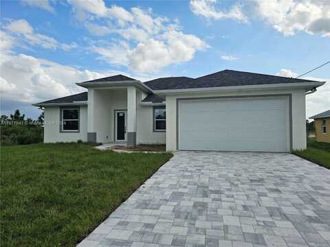 3209 30th Street W, Lehigh Acres, FL 33971