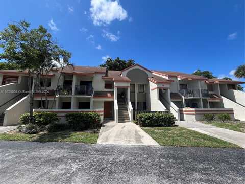 5589 Ctyard Dr, Margate, FL 33063