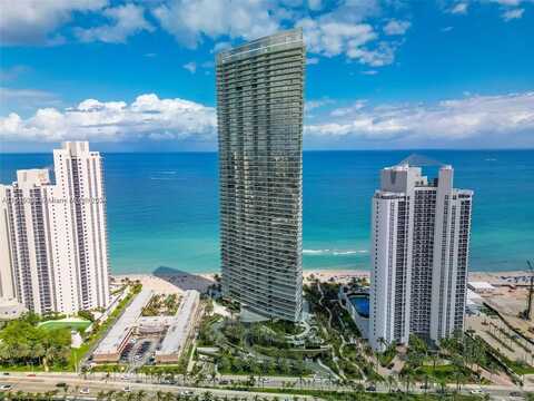 18975 Collins Ave, Sunny Isles Beach, FL 33160