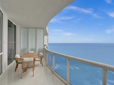 15901 Collins Ave, Sunny Isles Beach, FL 33160