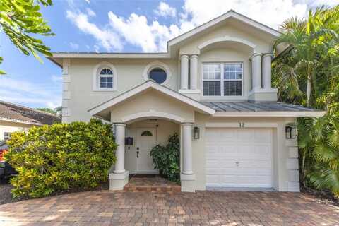 12 NE 26th St, Wilton Manors, FL 33305