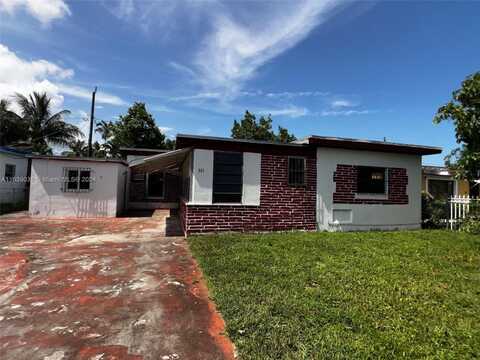 301 NW 108th St, Miami, FL 33168