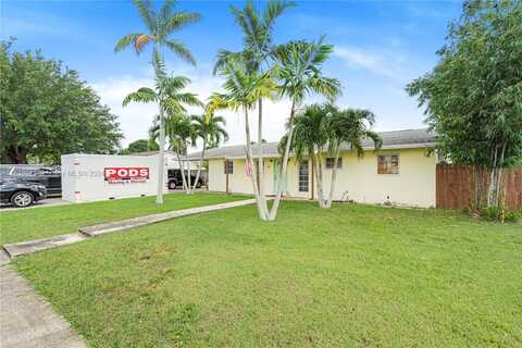 385 NW 16th St, Homestead, FL 33030