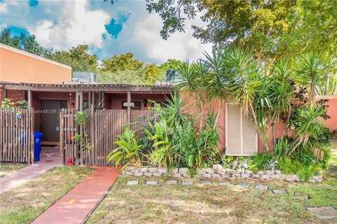 10301 Greenhouse Rd, Pembroke Pines, FL 33026