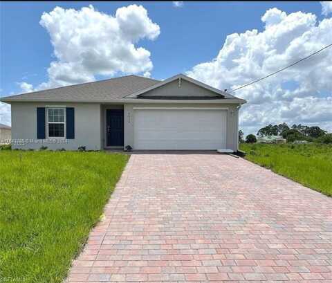 9018 E CASTLE CIR, Labelle, FL 33935