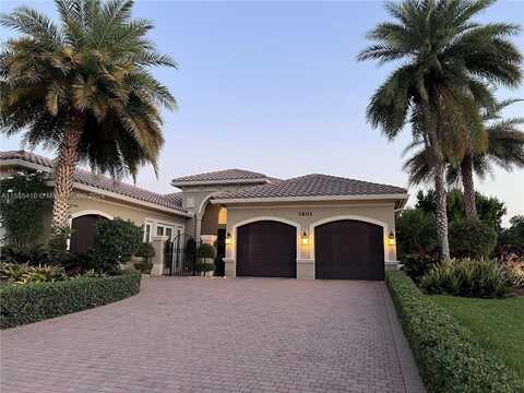 7803 Maywood Crest Dr, Palm Beach Gardens, FL 33412