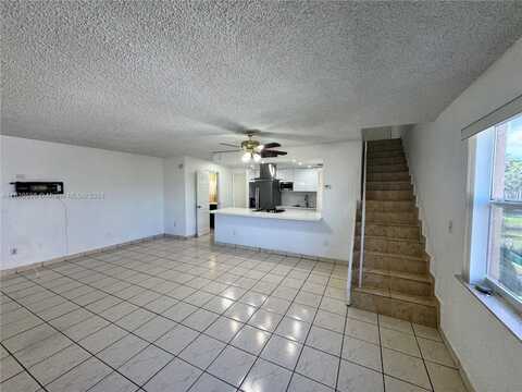 1300 W 53rd St, Hialeah, FL 33012