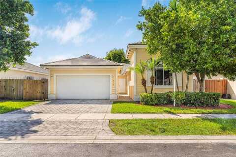 616 SE 30th Ter, Homestead, FL 33033