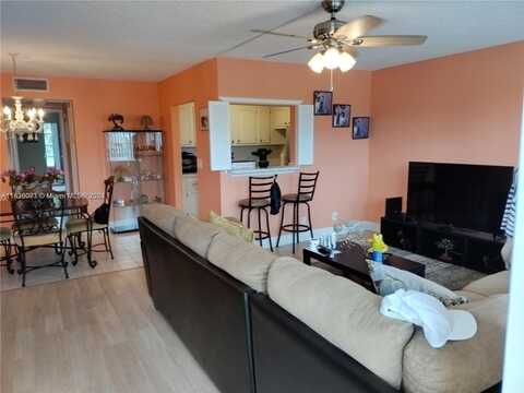 2006 Cambridge A, Deerfield Beach, FL 33442