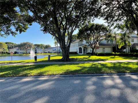 9677 Boca Gardens Pkwy, Boca Raton, FL 33496