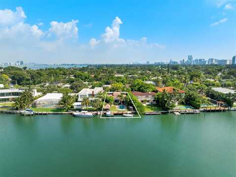 744 Lakeview Dr, Miami Beach, FL 33140