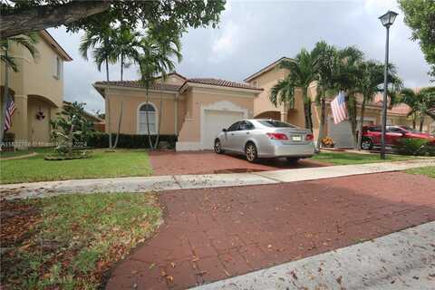 2310 NE 37th Rd, Homestead, FL 33033