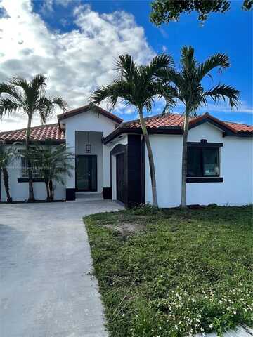 25236 SW 133rd Ave, Homestead, FL 33032