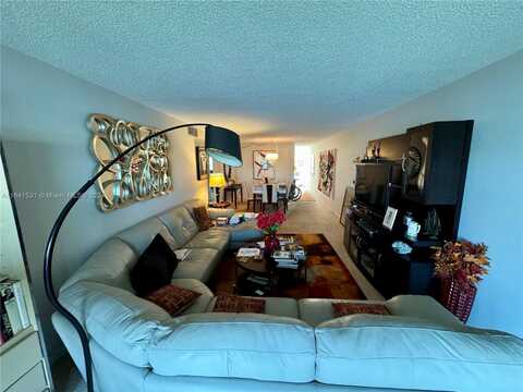 3019 Exeter B, Boca Raton, FL 33434