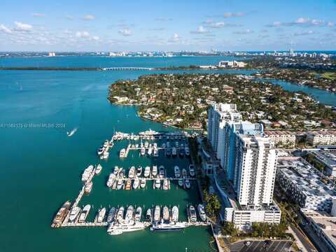 1800 Sunset Harbour Dr, Miami Beach, FL 33139