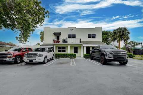 627 Bunker Rd, West Palm Beach, FL 33405