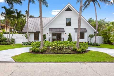 18 Hersey Dr, Ocean Ridge, FL 33435