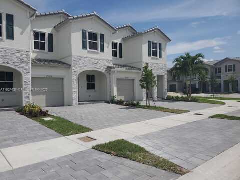 2602 SE 11th St, Homestead, FL 33035